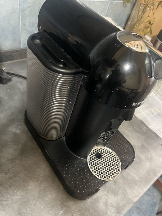 Aparat cafea nespresso vertuo