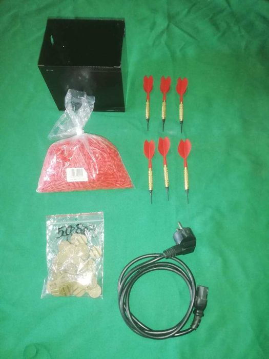 Електронен дартс , Билярдна маса ,Въздушен хокей, интерактивна маса