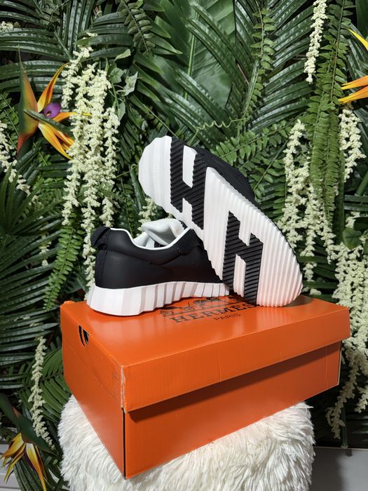 Hermes Trainer Black