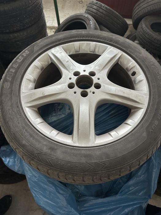 Гуми със джанти 255/50/19 ML164