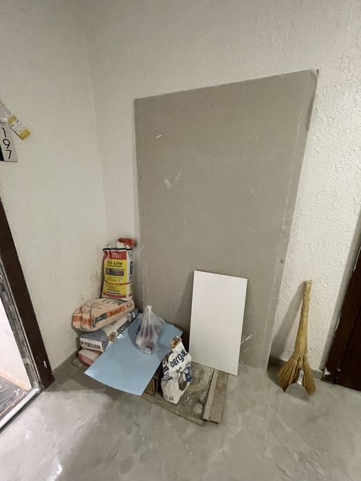 Стройматериалы ( пена, грунтовка, смеси, глад, декор)