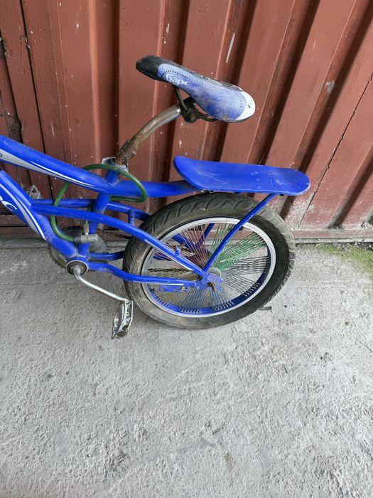 Велосипед velik sotiladi