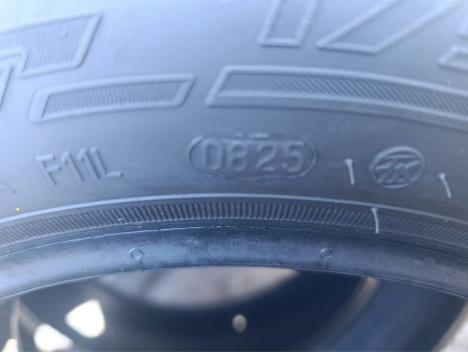 Продаю комплект резины