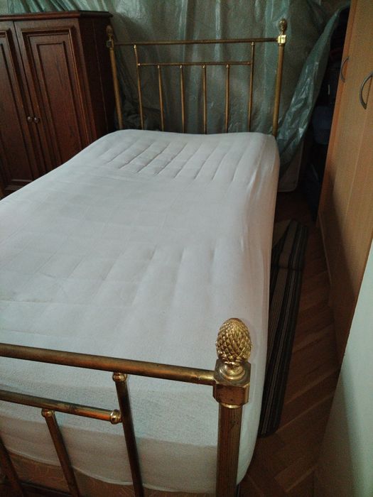 Легло в стил Луи XVI