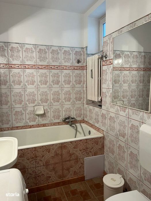 Apartament 4 camere decomandat, 100 mp, mobilat, 2 băi – Domenii