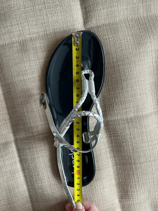 Сандалии Braska. 37 размер.