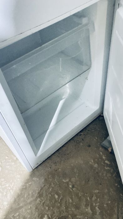 Холодильник Arg, бу, в рабочем состоянии