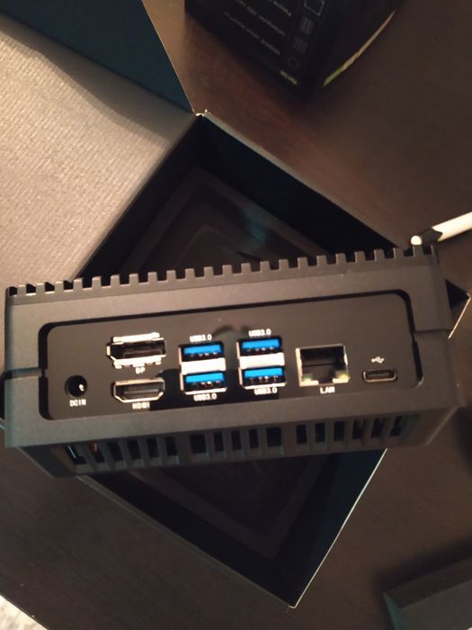 Чисто нов NVIDIA Jetson Nano J1020