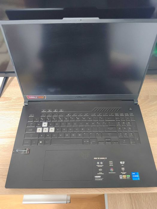 Vând Laptop Gaming Asus TUF F17, 17.3", Intel Core I5 12500H, RTX 3050