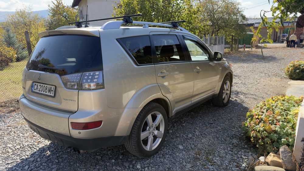 Продавам Mitsubishi Outlander 2008г