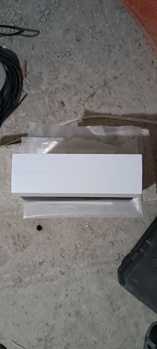 Распределительный щит на 12 модулей.