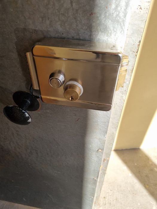 Установка ремонт обслуживание домофонов