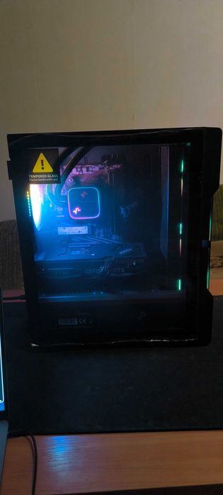 Компютър RTX4070 / R9 5900X / 32GB RAM / 1TB SSD