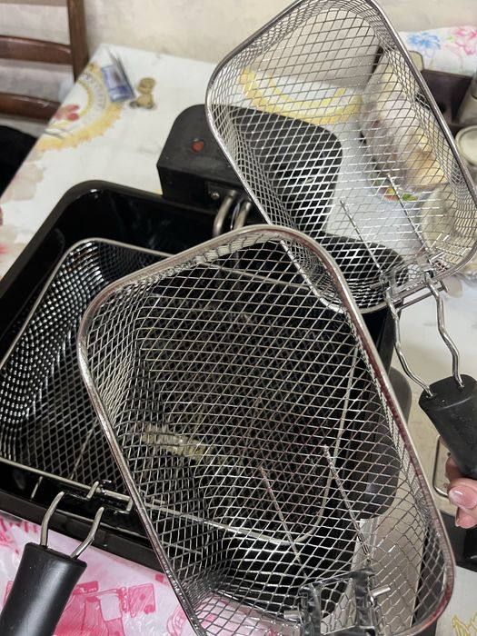 Срочно продам фритюрницу