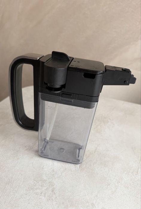 Кана за мляко Saeco Philips чисто нова оригинална