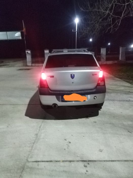 Vând Dacia logan 1.4