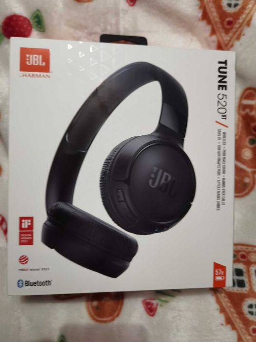 Casti audio wireless on-ear JBL Tune 520BT, JBL Pure Bass Sound