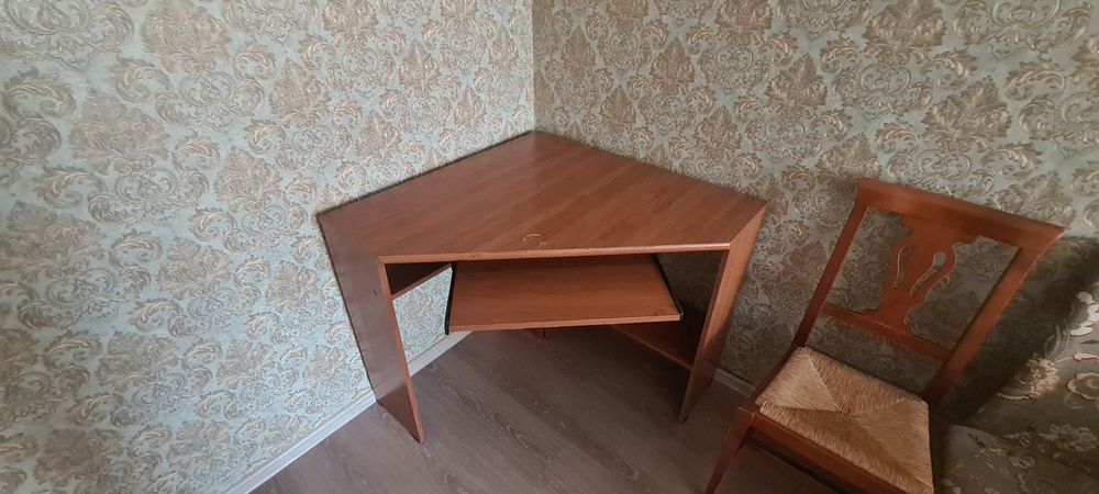 Двухспальная кровать