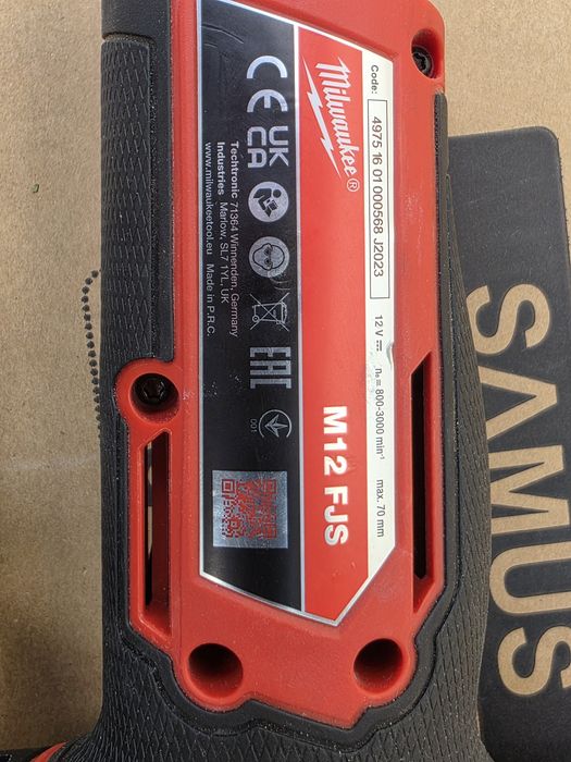 Fierăstrău pendular Milwaukee M12 FJS / original, nou