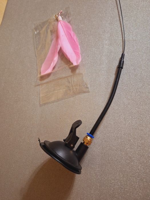 Игрушка для кошек новая