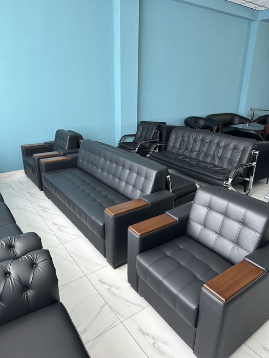 Ofis uchun divan kreslo