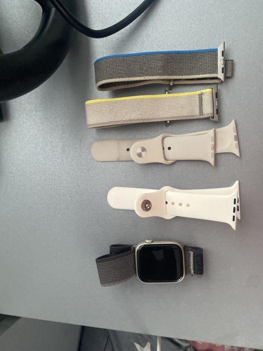 Apple watch series 8