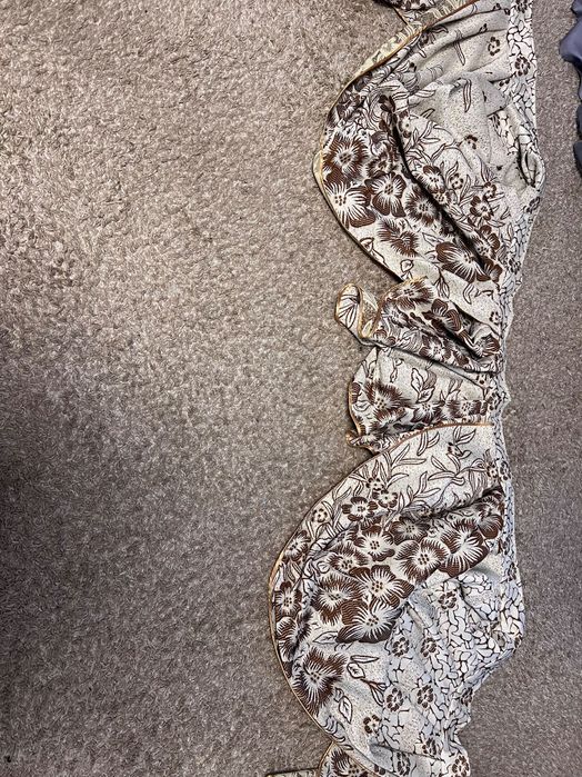 Шторы теневые продам