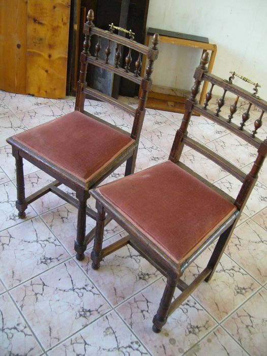 Старинни Двойки Столове - Големи Намаления !