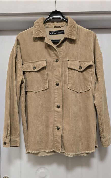 Дамска оригинална горница.  ZARA