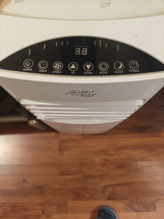 Aparat clima portabil