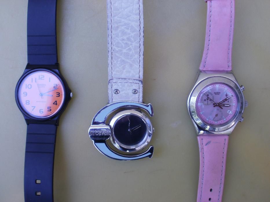 vand ceas de dama marca JUST CAVALLI