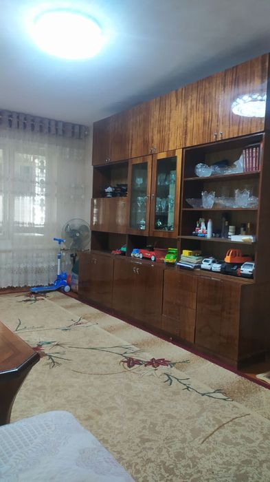 3-комнатная квартира, 2/2 этаж, кирпичный дом, Джизак (Водник)