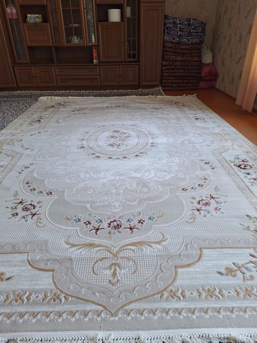 Продам новый ковёр