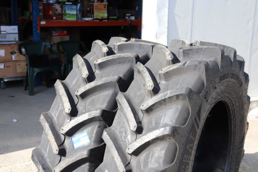 ANVELOPA 380/85R28 CEAT FARMAX 136A8/133D (14.9 R28)