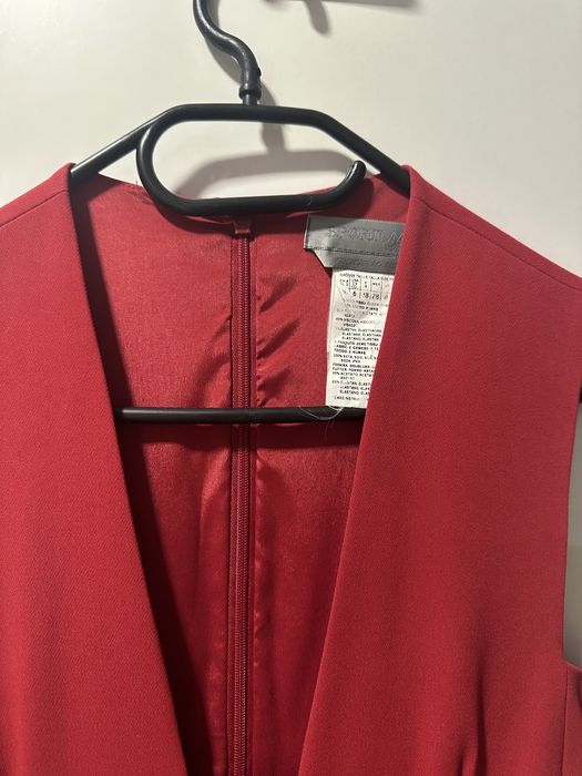 Дамска елегантна вечерна рокля на maxsport