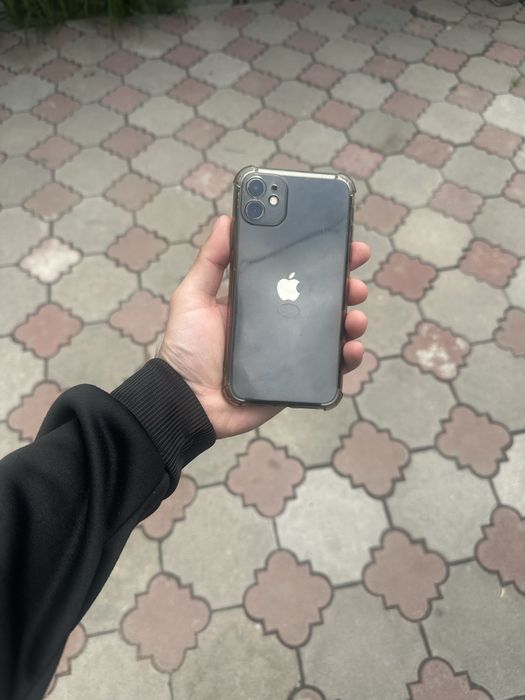 Продам телефон Айфон 11 128Gb