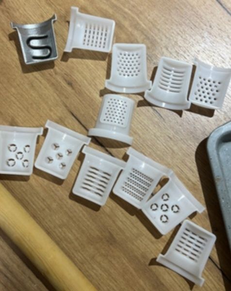 Электрическая лапшерезка