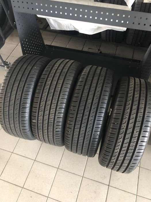 225/50 R17 Привозные БУ-шины