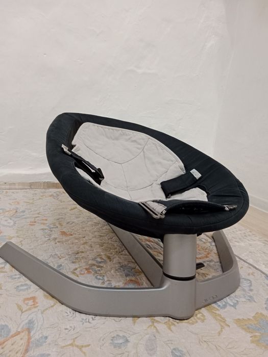 Продам шезлонг б/у