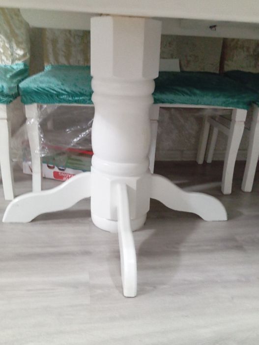 Продам большой новый стол!