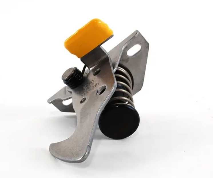 Дръжка преден капак BMW 3 серия E90 E91 E92 E93 320д 330д 335д седан