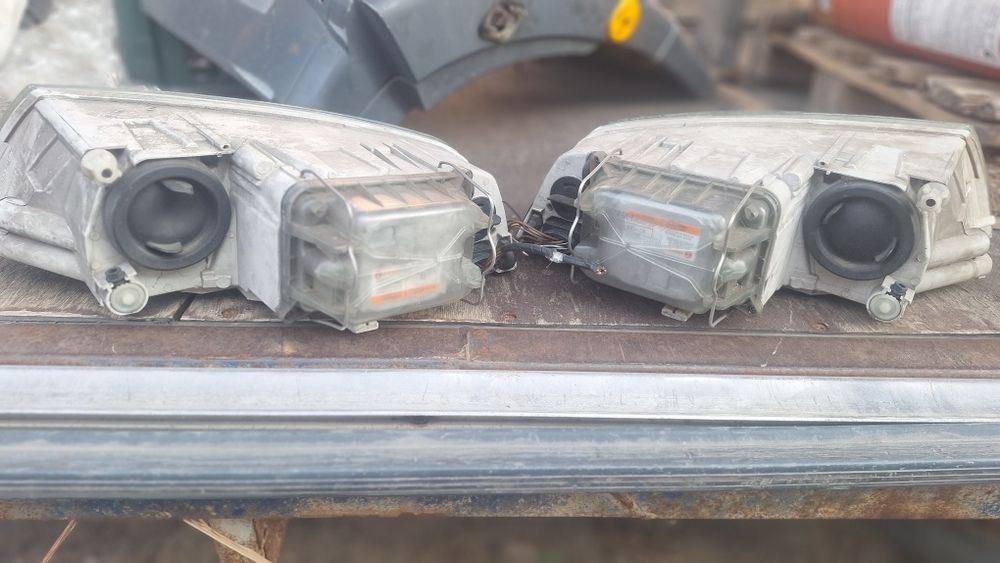 Capota  skoda octavia 2 vrs  aripi faruri lupa bara spate tra