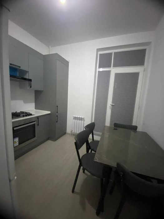 Тошкент шахар Яшинобод тумани  квартира ижарага берилади.1