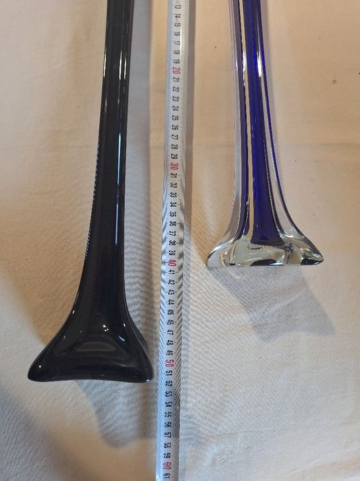 Два броя немски вази