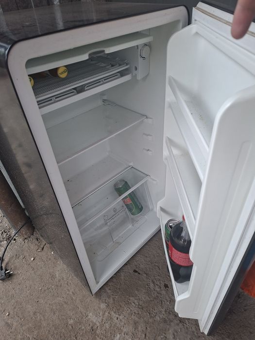 Продам холодильник новый