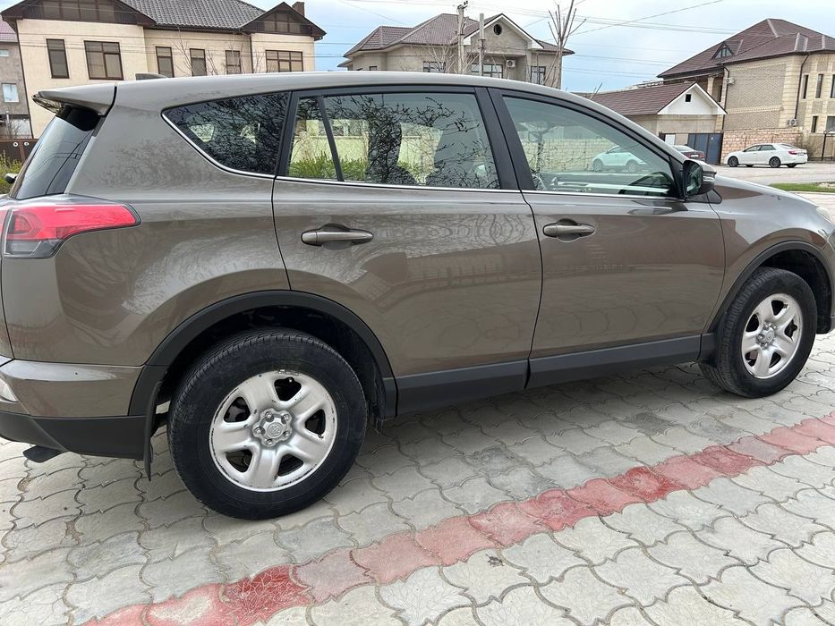 Toyota Rav4. Европеец.