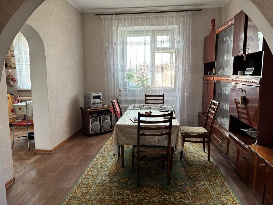 Продам дом 2 яруса 10 соток