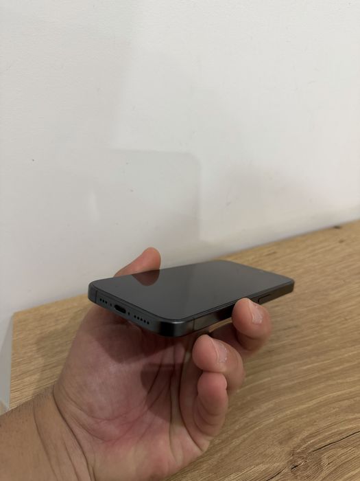 Iphone 15 Pro 128 гигабайта