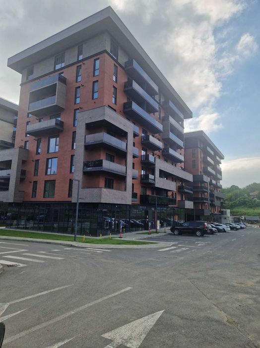 chirie spatiu comercial