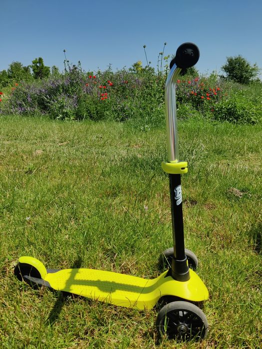 Детска тротинетка с три колела